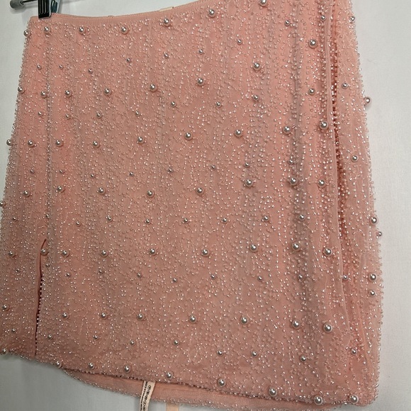 Oh Polly Belle Ile rose beaded pearl slit mini skirt NWT - Picture 5 of 11